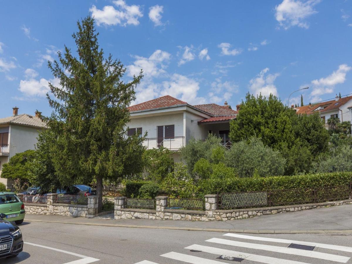 Rooms Zeljka 2 Crikvenica Eksteriør bilde