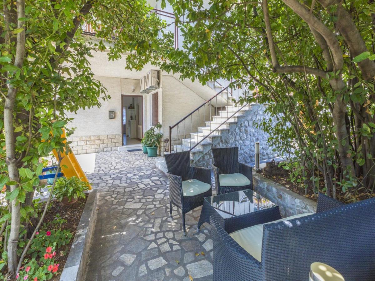 Rooms Zeljka 2 Crikvenica Eksteriør bilde