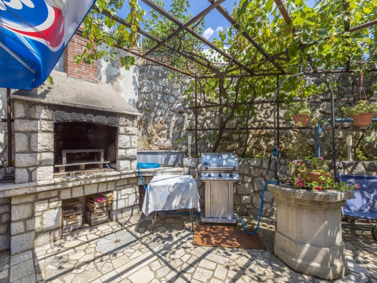 Rooms Zeljka 2 Crikvenica Eksteriør bilde
